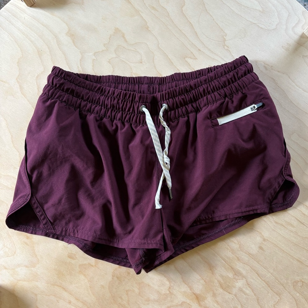 Women's Vuori Clementine Short size small